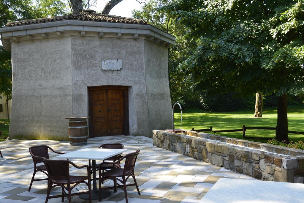 Vinnaeria La Baita Capriva del Friuli Exterior foto